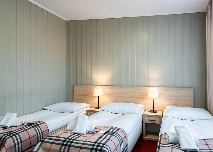 Hotel Dobre Z Lasu
